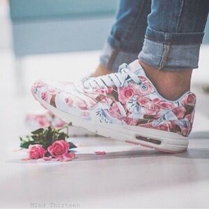 NEW Nike Ultra Air Max 1 Paris City Collection